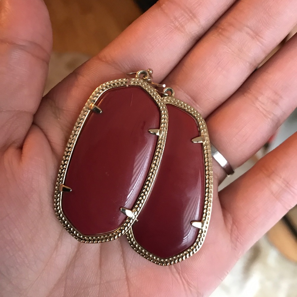 Kendra Scott Danielle earrings